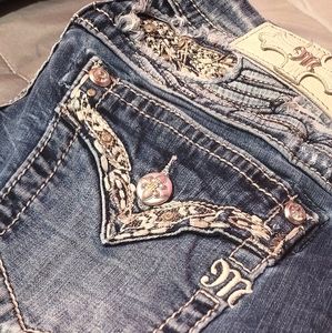 Miss Me Jeans. Size 28. Mod-Rise Wasy Skinny